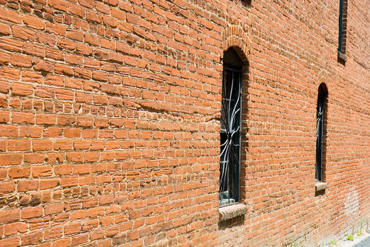 老磚和Iron Windows