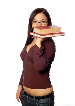 拿著書的女人