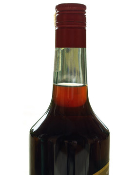 含酒精的飲料瓶
