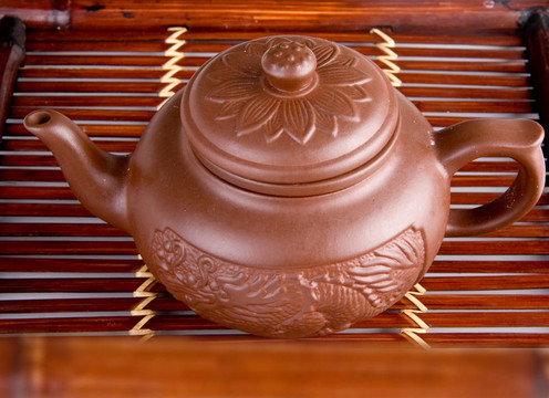 泥壺