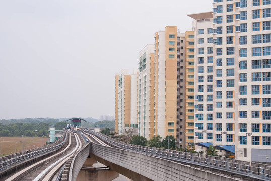 現(xiàn)代的住宅外