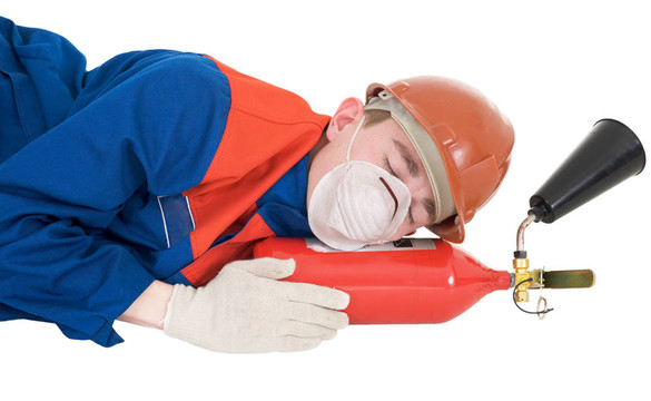 火extinguisheron睡覺的勞動(dòng)者
