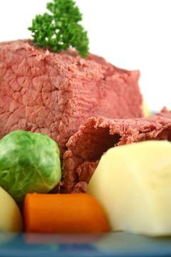 牛肉牛腩
