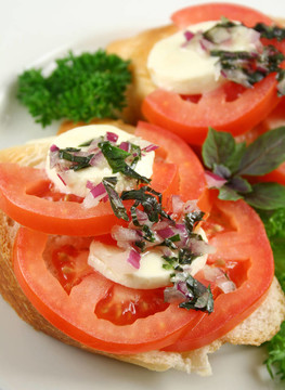 番茄和Bocconcini Bites