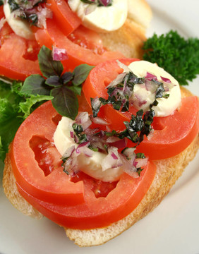 番茄和Bocconcini Bites