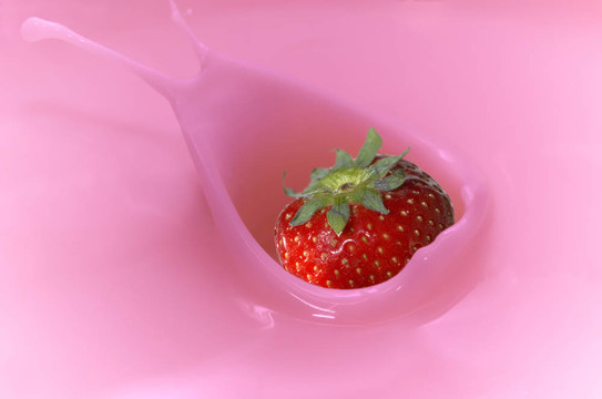 Strawberry飛濺