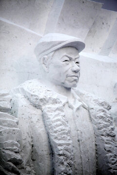 雪雕 雕塑 石油工人 鐵人 雪