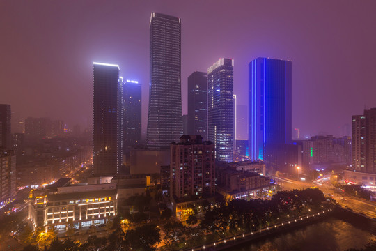 成都市東大街夜景