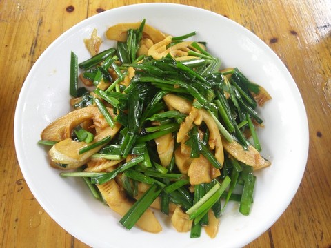 韭菜炒蘆筍