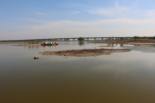 河流