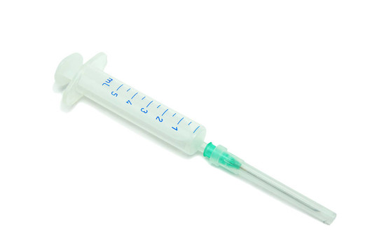 新的注射器