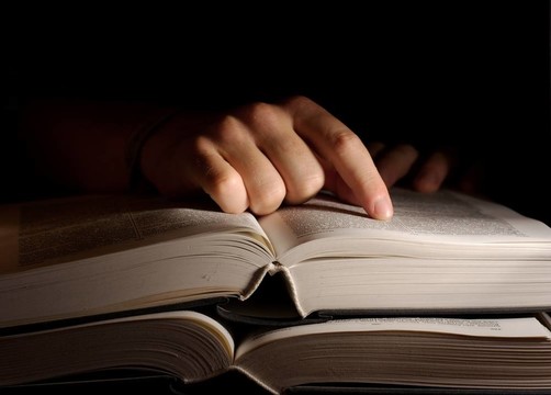 打開的書