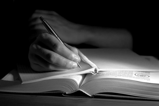 打開的書