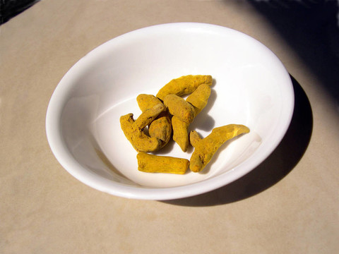 在白碗姜：2