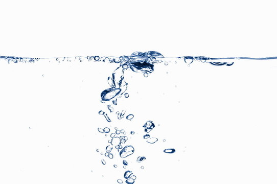 有氣泡的新鮮水