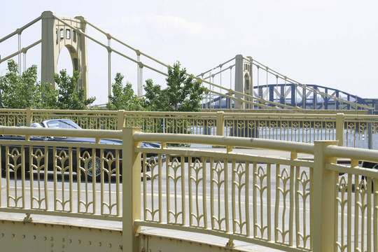 四橋