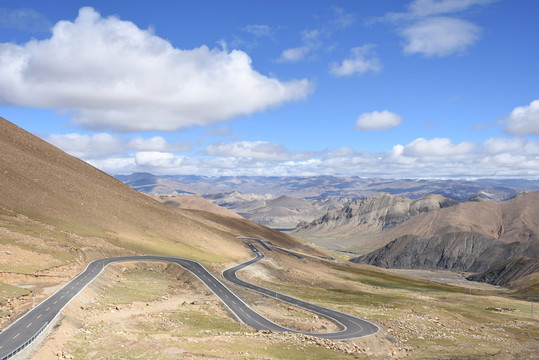 西藏盤山公路 玉帶公路
