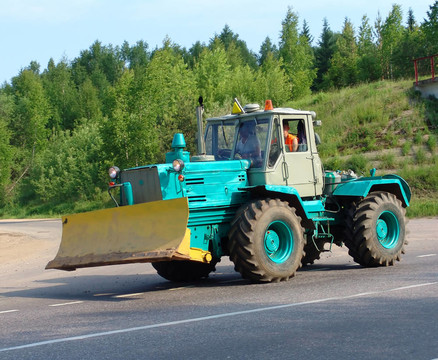 tracktor 1