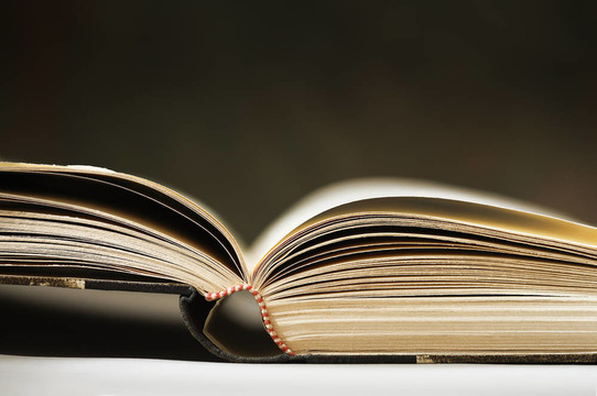 打開的書