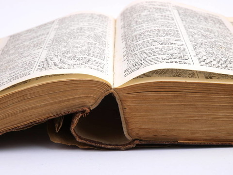 老打開的書