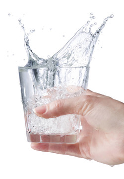 水