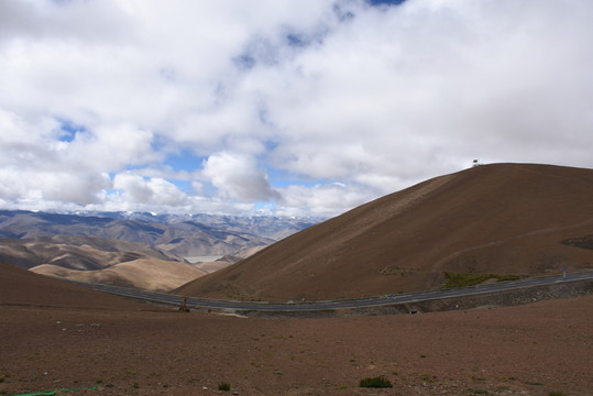 黃色的山坡