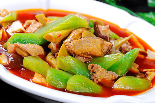 春筍香菇燜土鵝