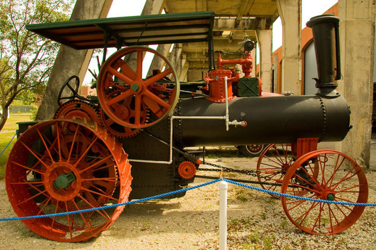 小型機(jī)車