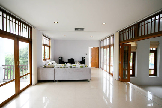 室內(nèi)