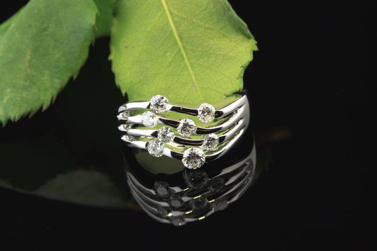 結(jié)婚戒指