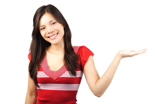 展示產(chǎn)品的女人