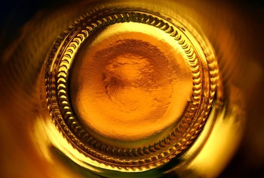 摘要啤酒瓶