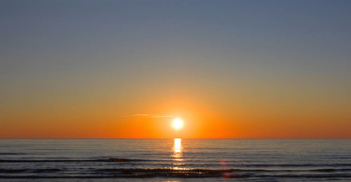 海上日落