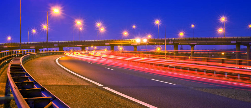 高速公路夜間