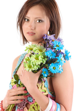 年輕的女孩camomiles。