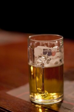 啤酒