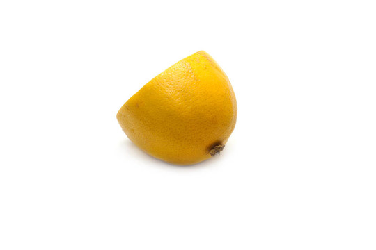 一半的檸檬