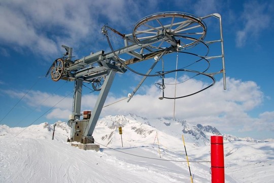 滑雪纜車