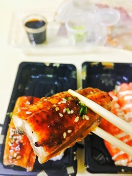 鰻魚壽司