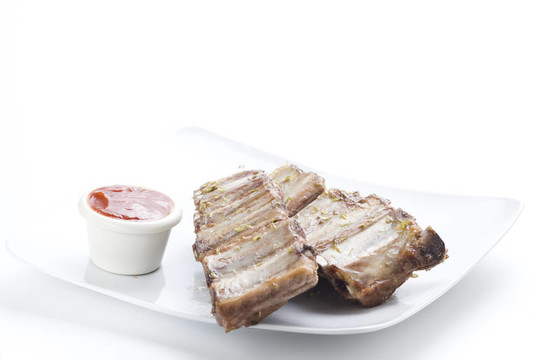 美國(guó)的新鮮排骨燒烤sausace牛至