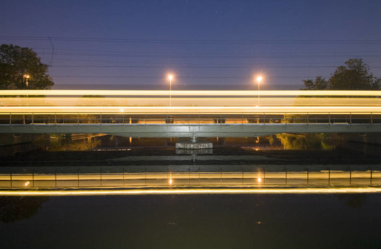 鐵路橋城際