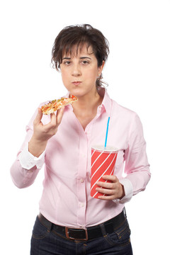 隨便吃比薩餅的女人