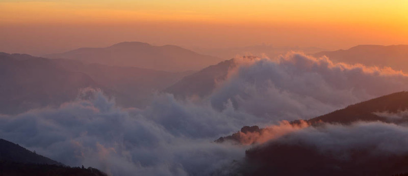 霧山
