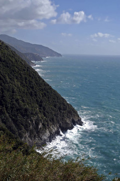 地中海沿岸；意大利