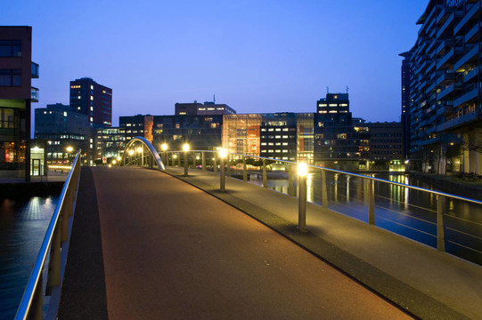 校園橋