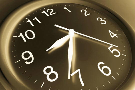 時(shí)鐘關(guān)閉