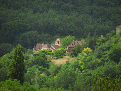 村castelnaud
