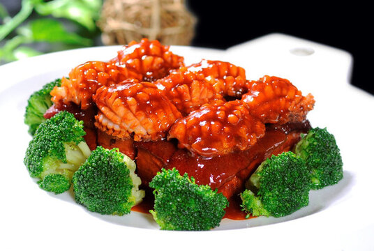 鮑魚紅燒肉