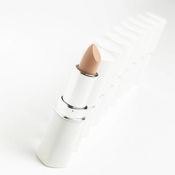 皮膚校正器