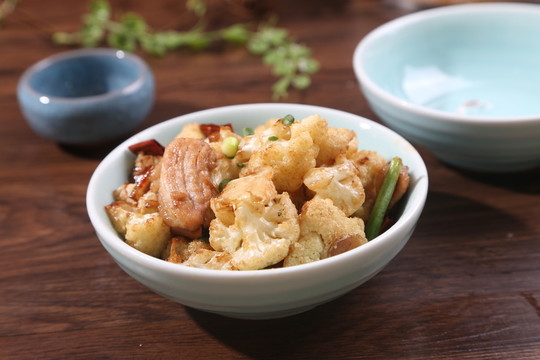 花肉炒花菜